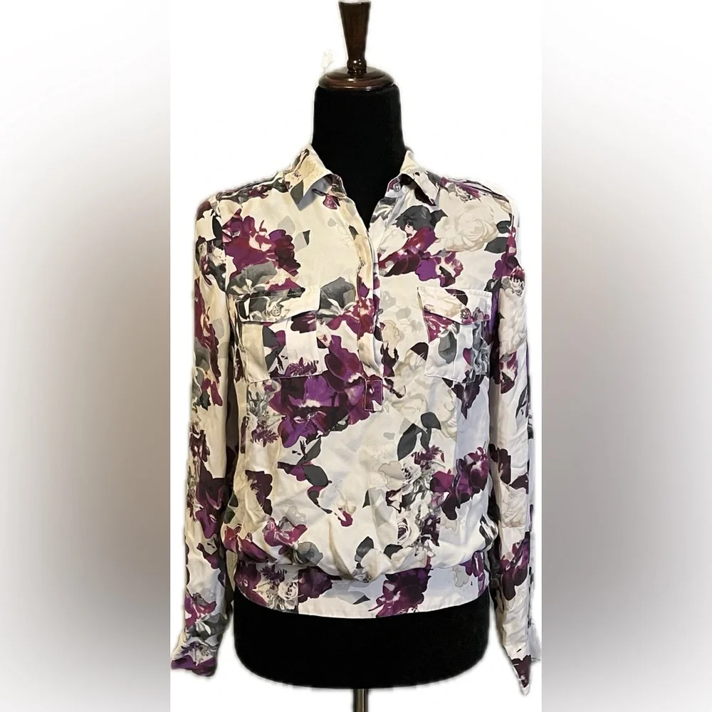 White House Black Market Long Sleeve Silk Floral Blouse size XS - Picture 2 of 12
